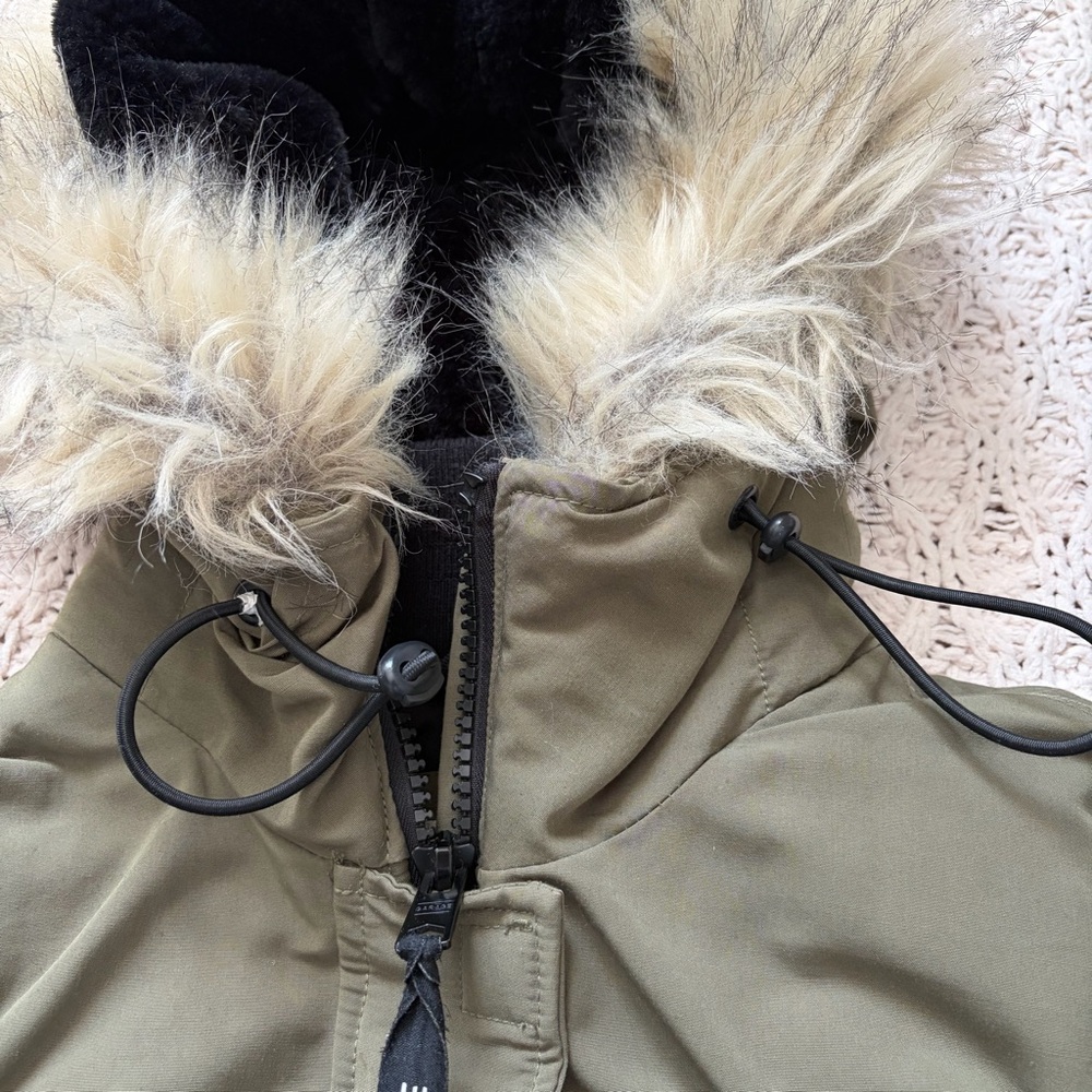 Garage Women’s Winter Coat - Army Green with Faux Fur Hood - Size Small - Picture 10 of 16